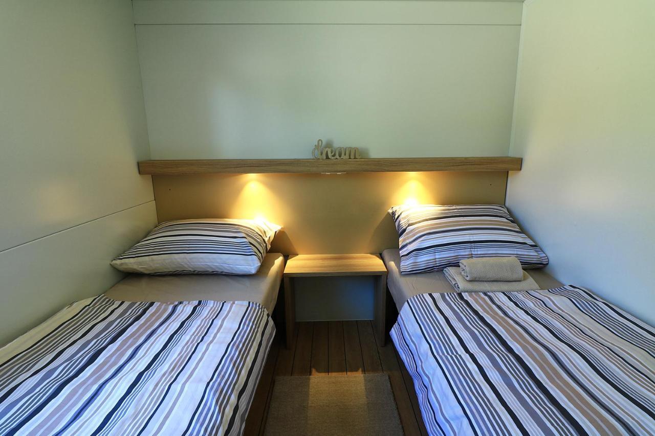 Mobil Homes Malufi 266 Jezera Buitenkant foto
