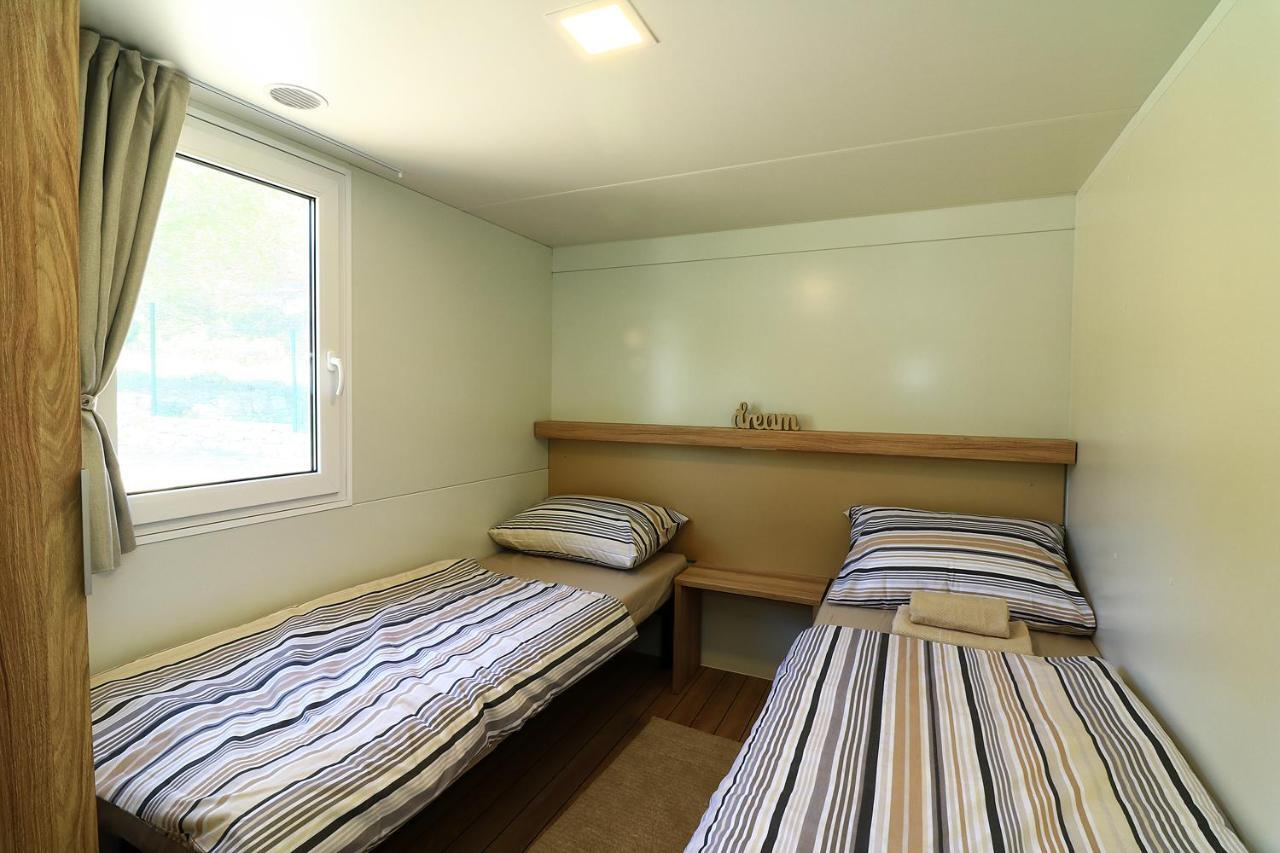 Mobil Homes Malufi 266 Jezera Buitenkant foto
